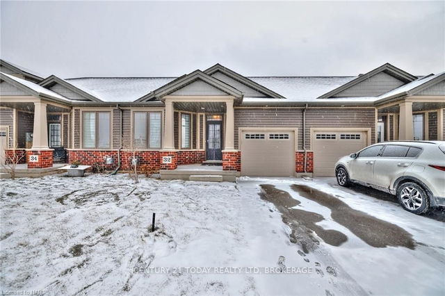 32 ELLIS Avenue