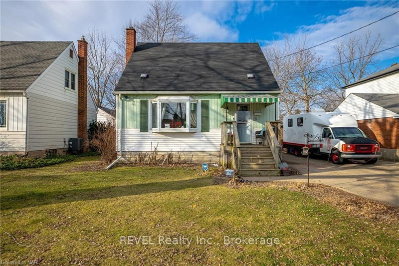 3047 SAINT PATRICK Ave, Niagara Falls, L2J 2M7 | Image 2