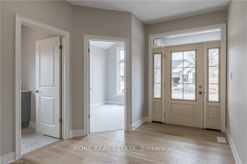 503 ROYAL RIDGE Dr, Fort Erie, L0S 1N0 | Image 2