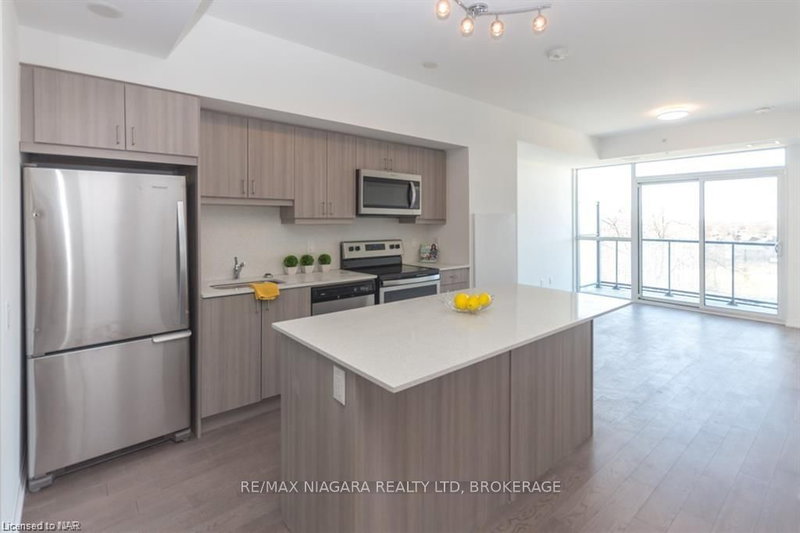 723 - 7711 GREEN VISTA Gate, Niagara Falls, L2H 1R1 | Image 2