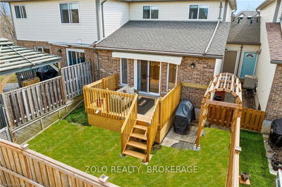 Townhouse sold at 45 FLYNN Court, St. Catharines, 453 - Grapeview, L2S 4E1 - MLS: X8499681