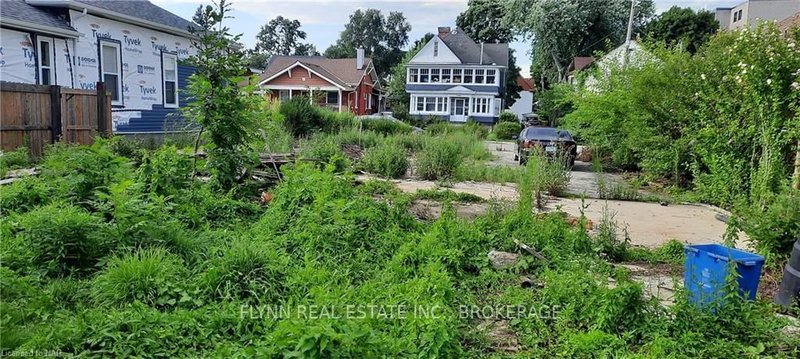 4446 MORRISON St, Niagara Falls, L2E 2B3 | Image 2