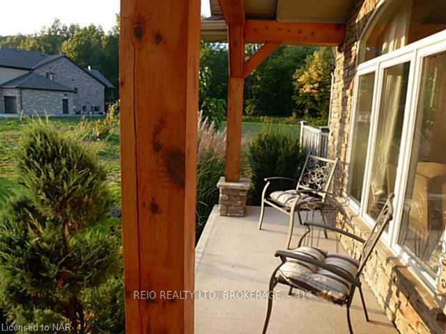 9069 TAPESTRY Crt, Niagara Falls, L2H 0E1 | Image 3