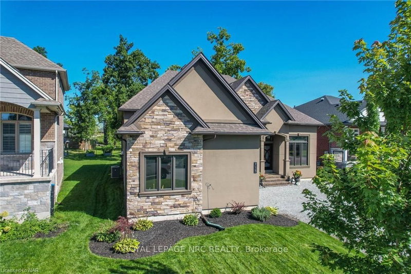 713 CLARENCE St, Port Colborne, L3K 6B8 | Image 2