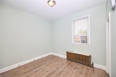 223 NIAGARA Street — photo 4