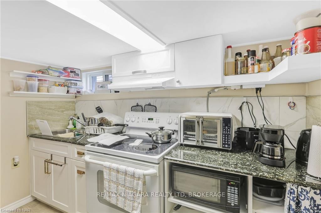 Listing Image 16