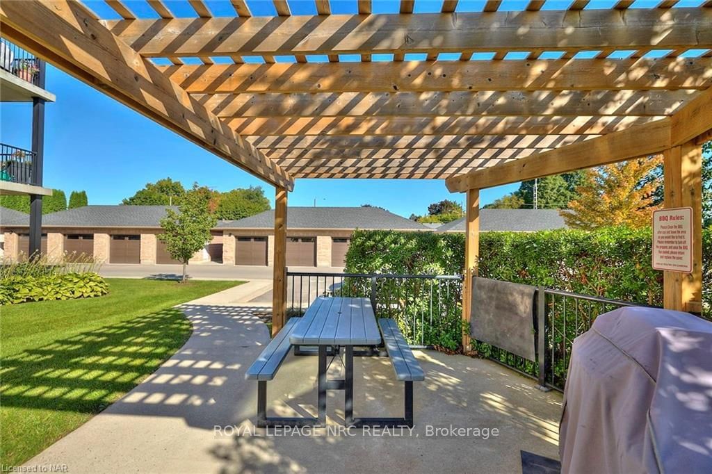 4644 PETTIT Avenue, Unit 113 - Photo 32