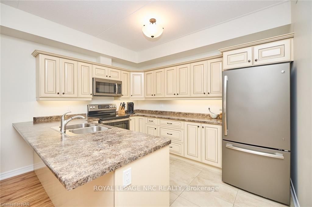 4644 PETTIT Avenue, Unit 113 - Photo 9