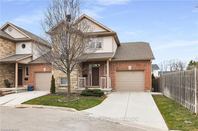 Unit 1 — 409 NIAGARA St, St. Catharines - 444 - Carlton/Bunting image-0-2