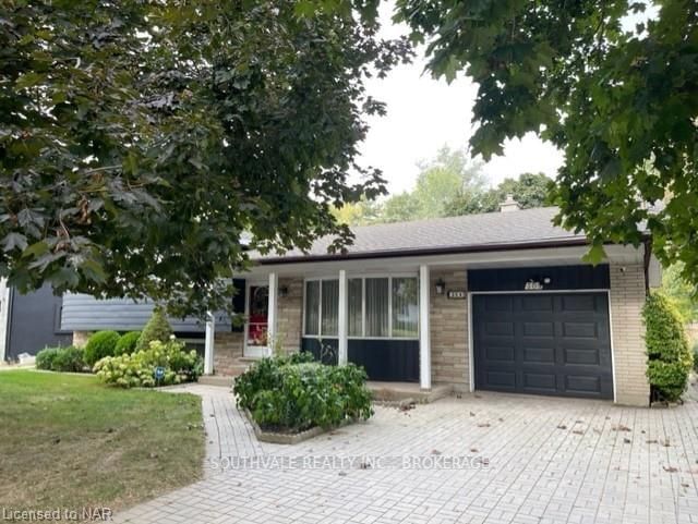 305 CENTRE St, Niagara-on-the-Lake, L0S 1J0 | Image 3