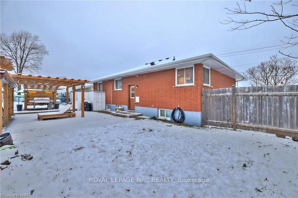 Listing Image 5