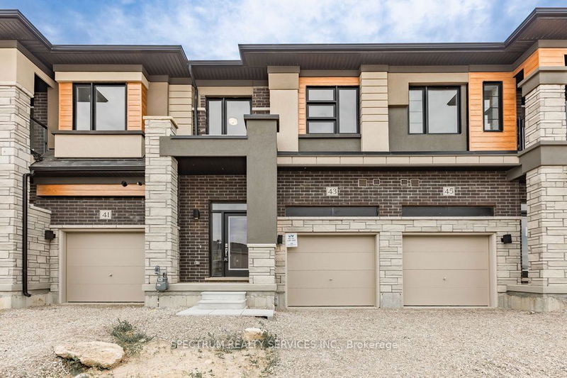 home for lease on 43 George Brier Drive E