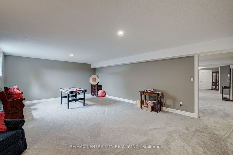 7 Drake Crt  Strathroy-Caradoc, N7G 0E1 | Image 26