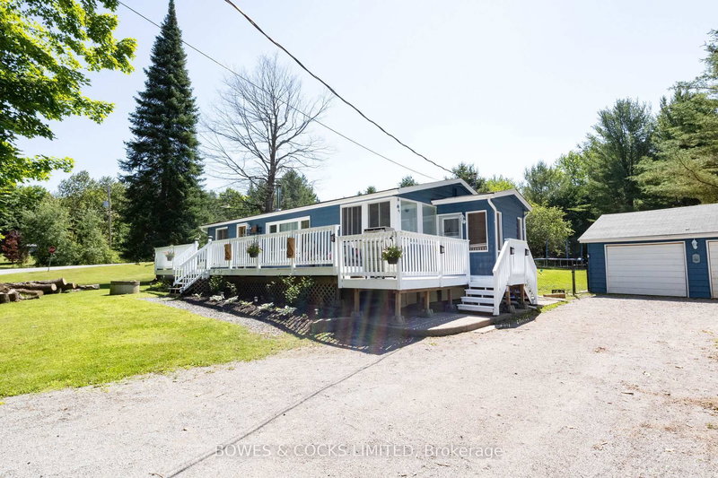 1545 Westview Cres, Selwyn, K0L 2H0 | Image 2