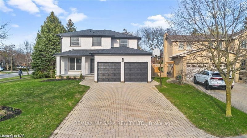 home for sale on 17 Barbican Trail