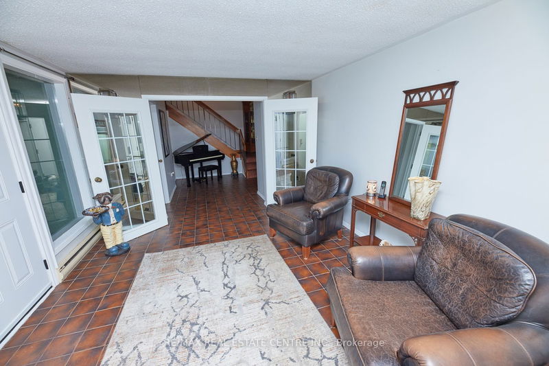 7 McCutcheon Rd  Mulmur, L9V 3E8 | Image 9