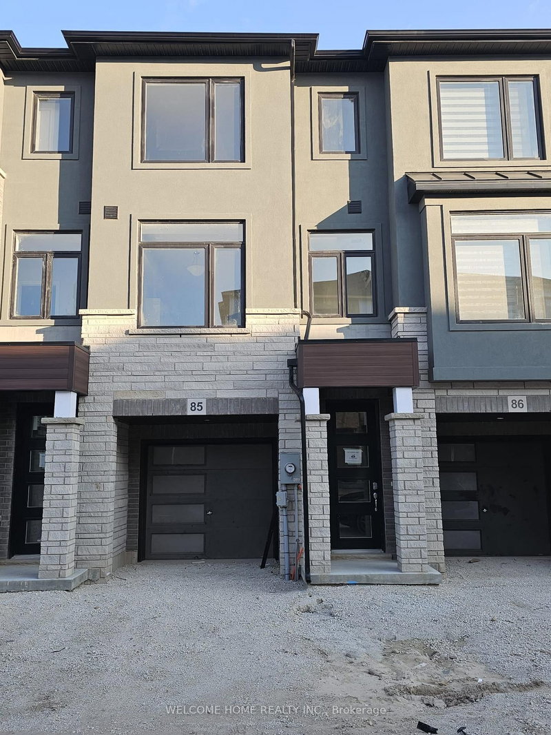 85 - 155 Equestrian Way, Cambridge, N3E 0E8 | Image 2