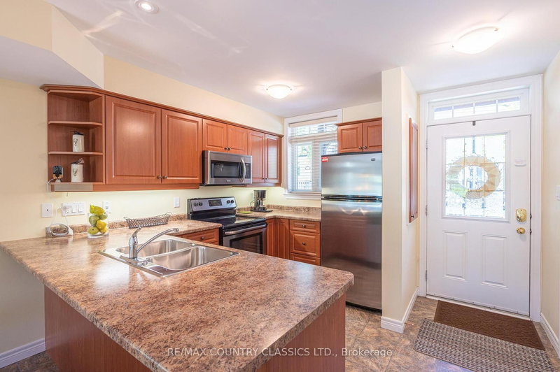 1 - 1579 Anstruther Lake Rd N, North Kawartha, K0L 1A0 | Image 2