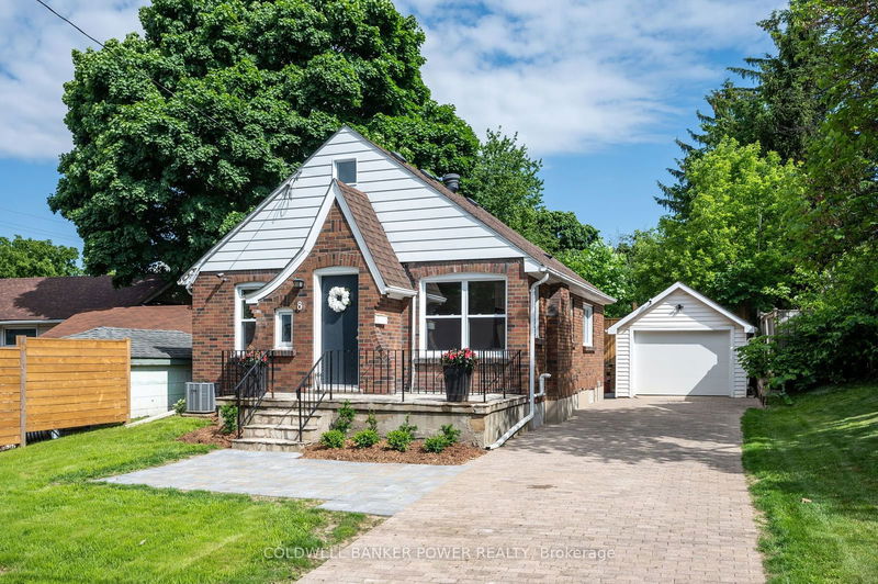 home for sale on 8 Eastman Avenue