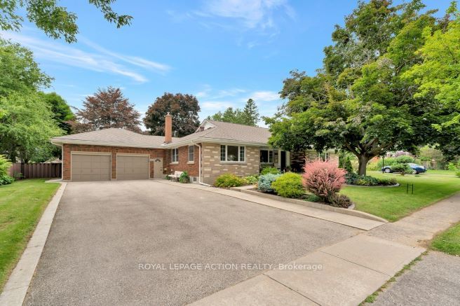 home for sale on 166 St George Street