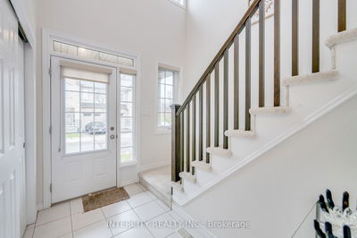 Unit 14 — 28 Gleason Cres, Kitchener -  image-0-3