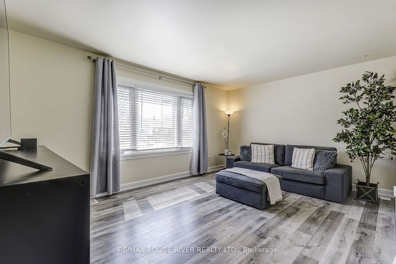 5385 Twidale Ave  Niagara Falls, L2E 4Y6 | Image 4