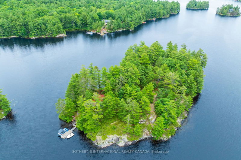 16LK-1 Wolf Island   Gravenhurst, P0E 1G0 | Image 1