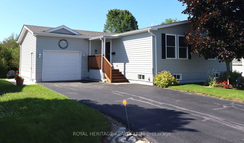 home for sale on 6 Creekside Circle