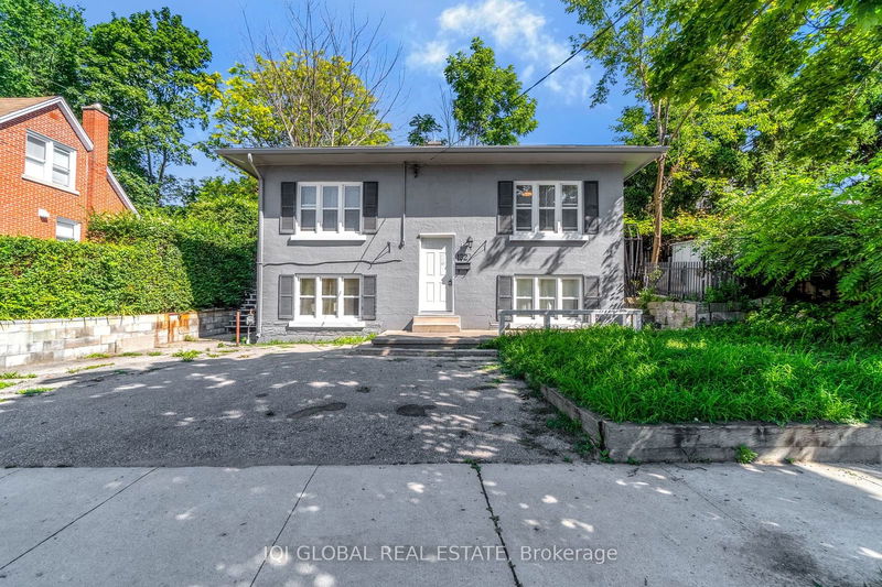 home for sale on 152 Binscarth Road