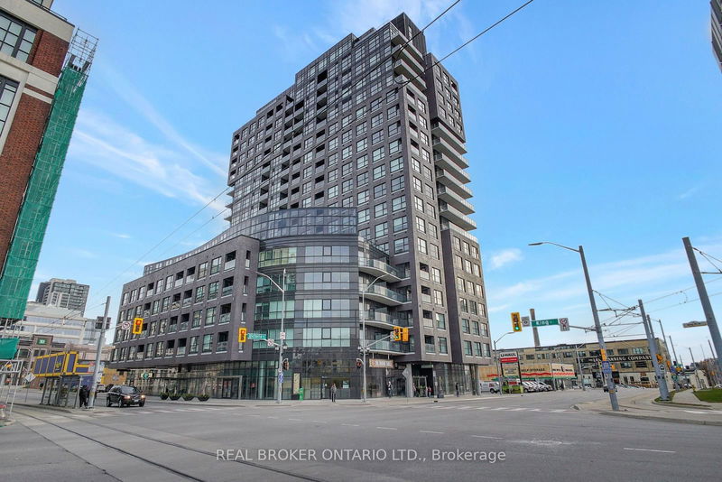 home for lease on 813-1 Victoria Street S