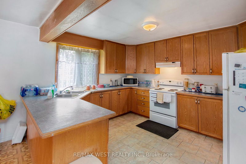 2075 Fish Lake Rd  Prince Edward County, K0K 1W0 | Image 15