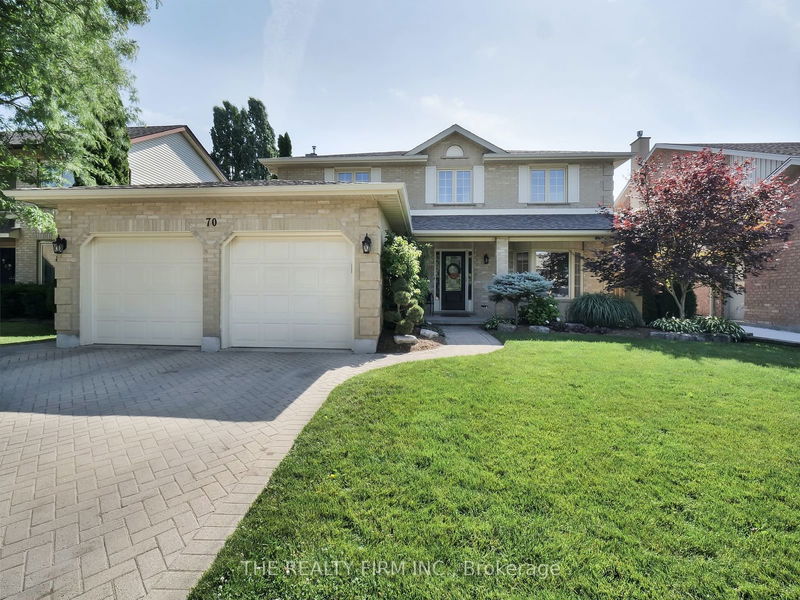home for sale on 70 Kanata Crescent