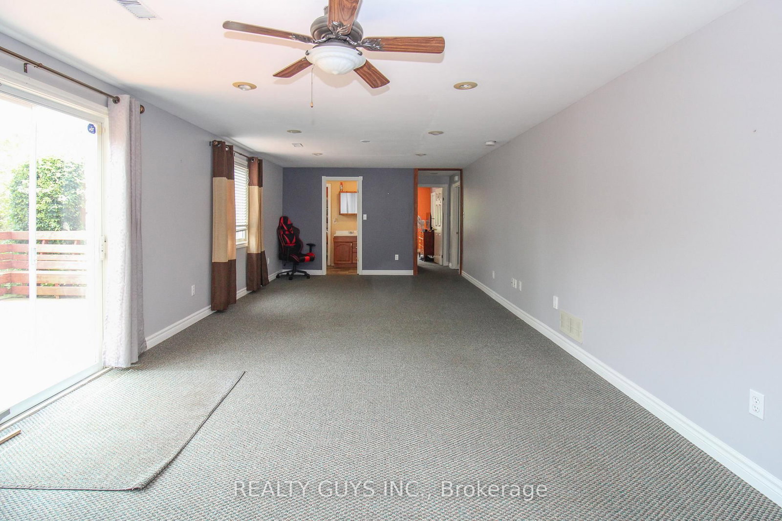 Listing Image 33