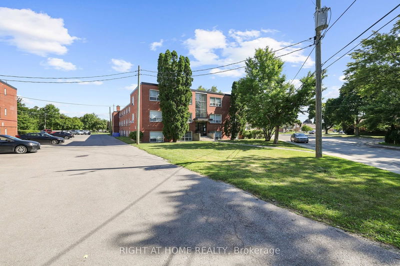  103 - 37 Mericourt Rd  Hamilton, L8S 2N5 | Image 27