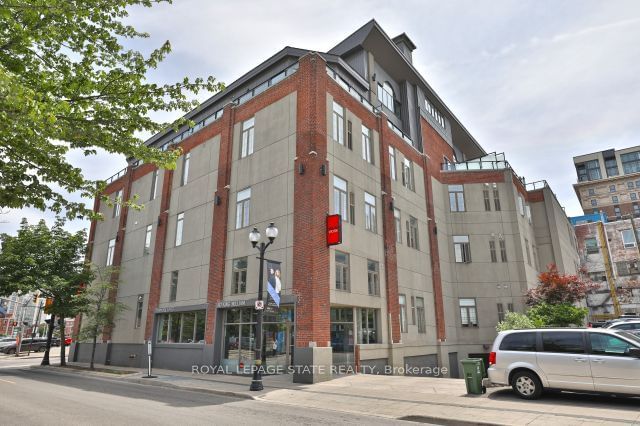 home for lease on 406-80 King William Street