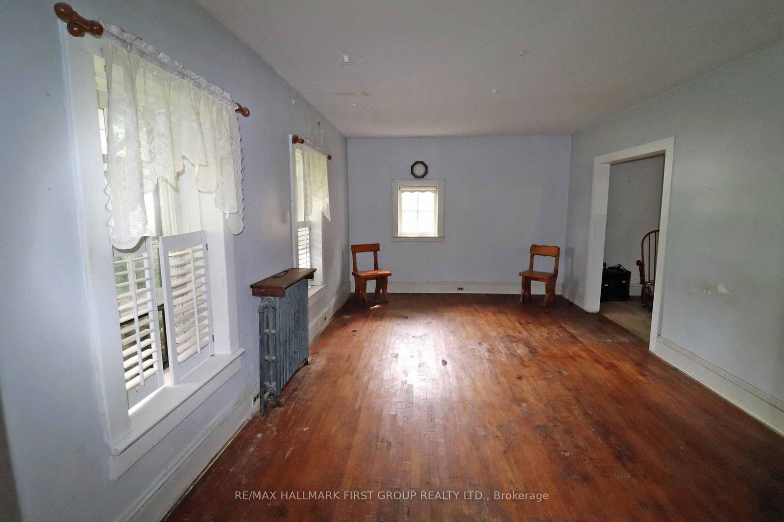 Listing Image 9