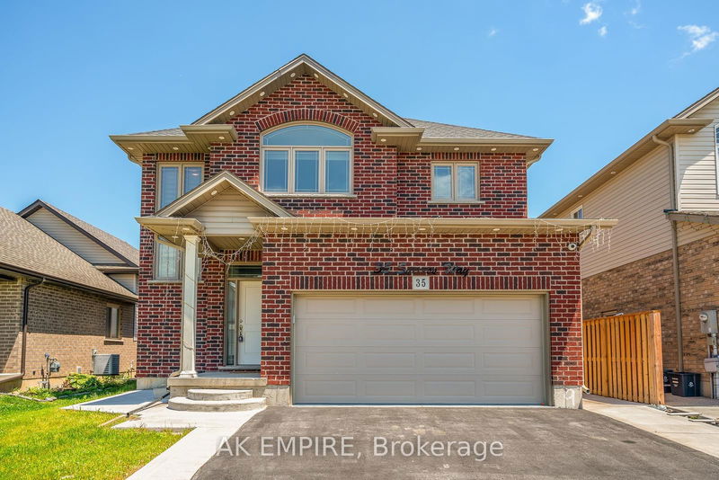 home for lease on 35 Success Way