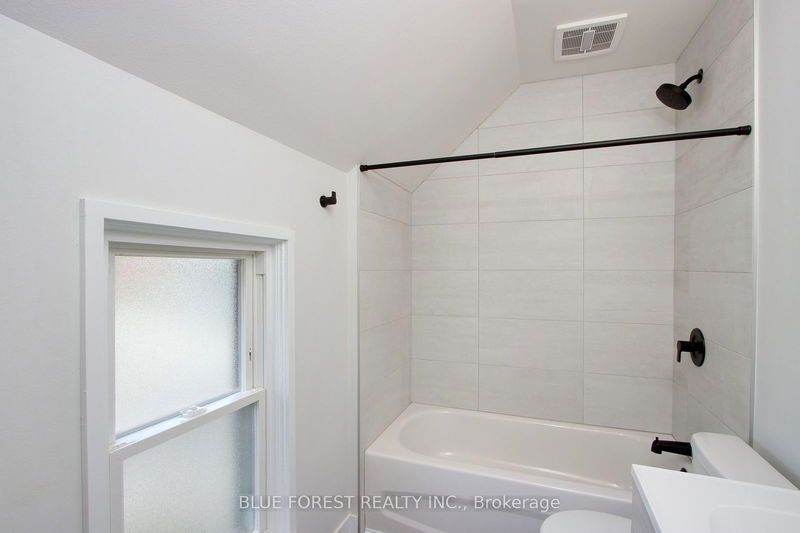 53 Gladstone Ave  St. Thomas, N5R 2L7 | Image 40