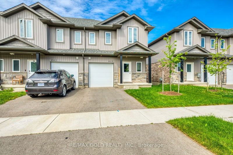 home for sale on 859 Edinburgh Drive
