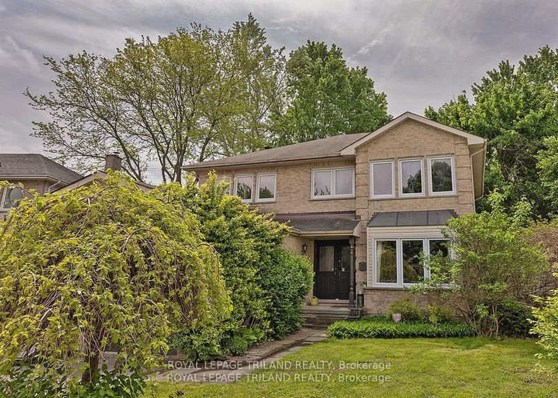 home for sale on 66 Colonial Crescent