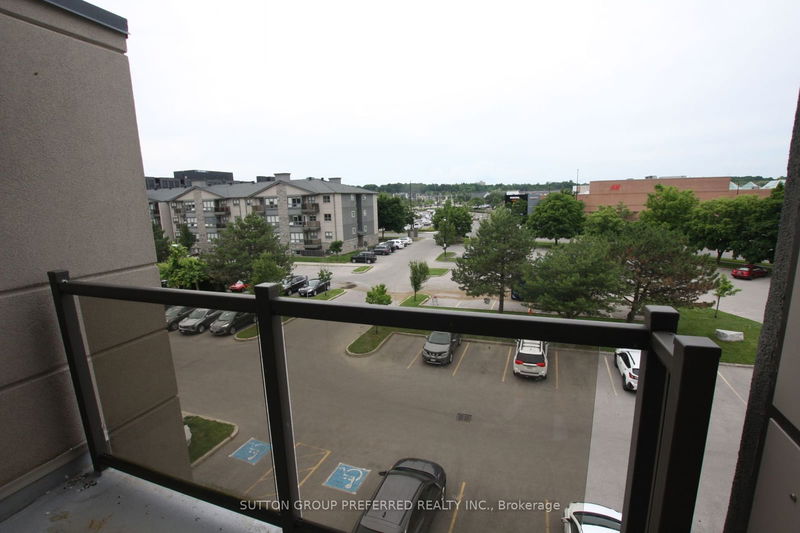  417 - 9 Jacksway Cres  London, N5X 3T7 | Image 35