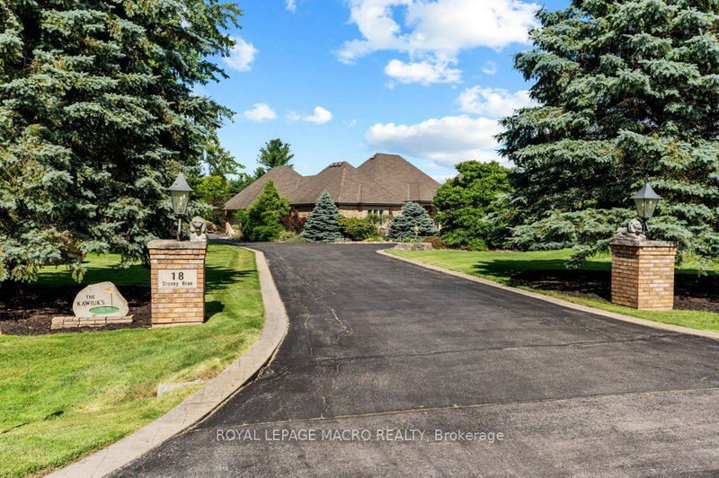 18 Stoney Brae Drive