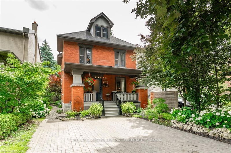 home for sale on 18 Oxford Street
