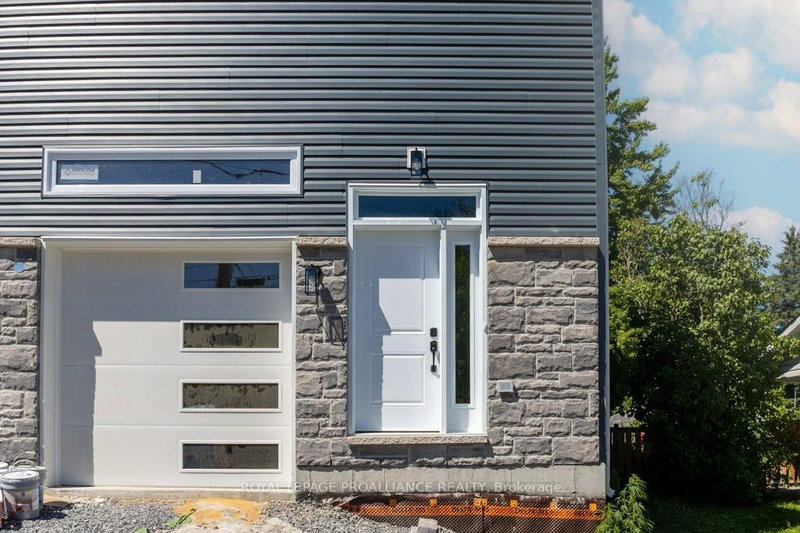 293 Church St, Greater Napanee, K7R 1C5 | Image 3