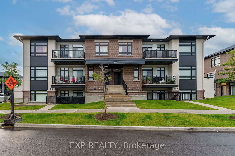 home for sale on 7-390 Rolling Meadow Crescent