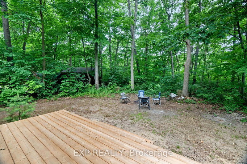 8350 Oakwood Dr  Lambton Shores, N0M 1T0 | Image 37