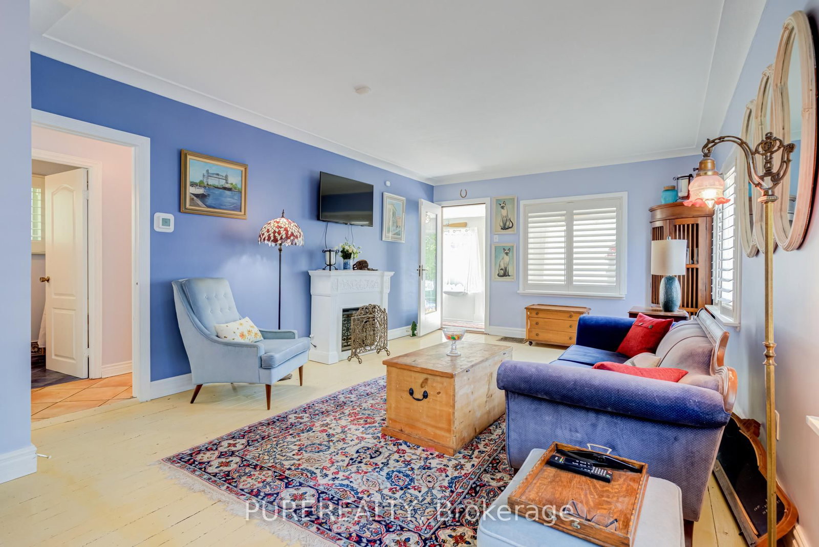 Listing Image 7