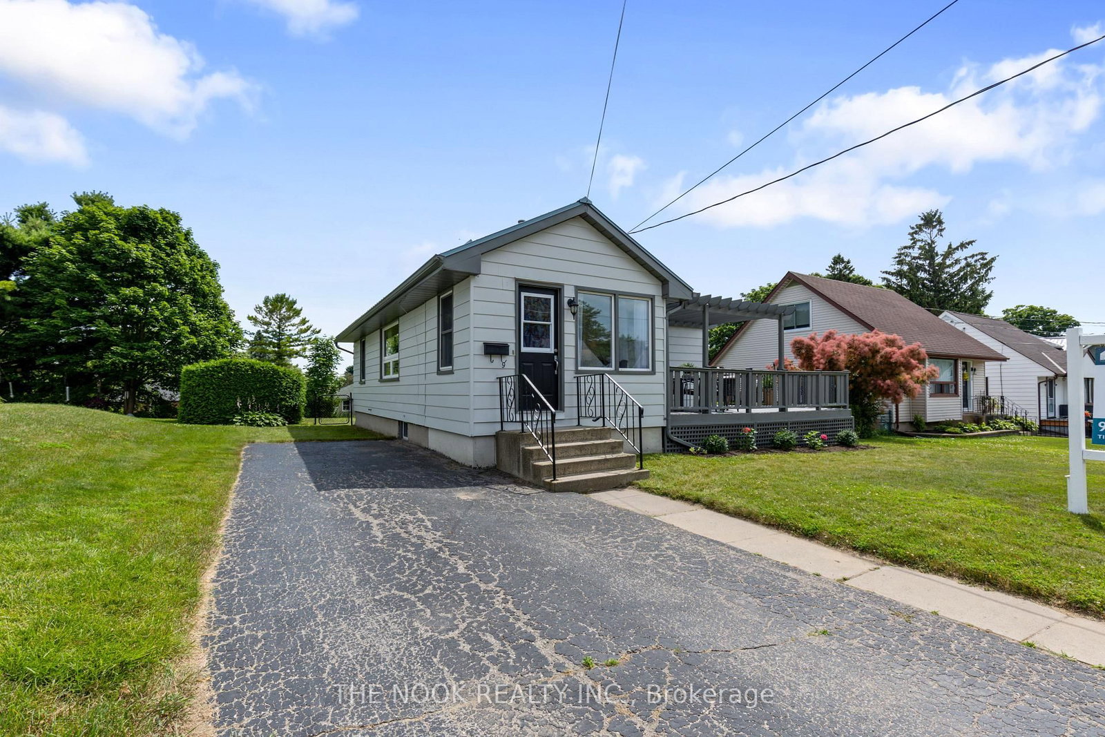 Listing Image 3