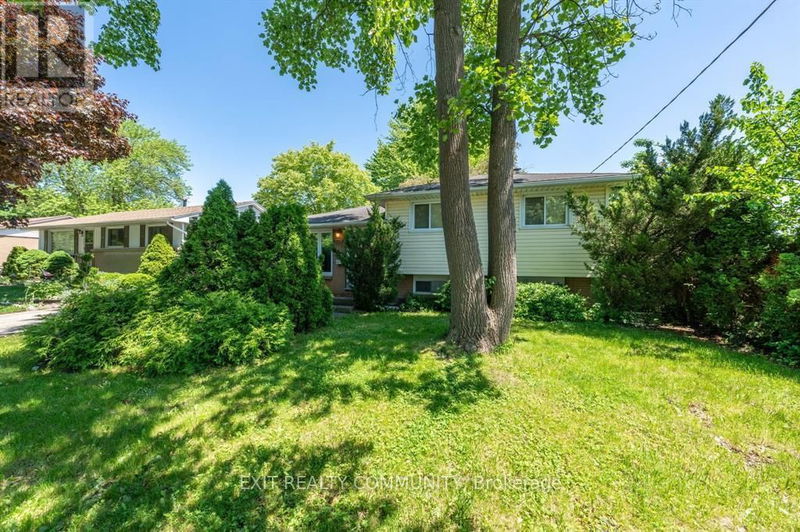 220 Lansdowne St S Sarnia, N7S 1G9 | Image 24