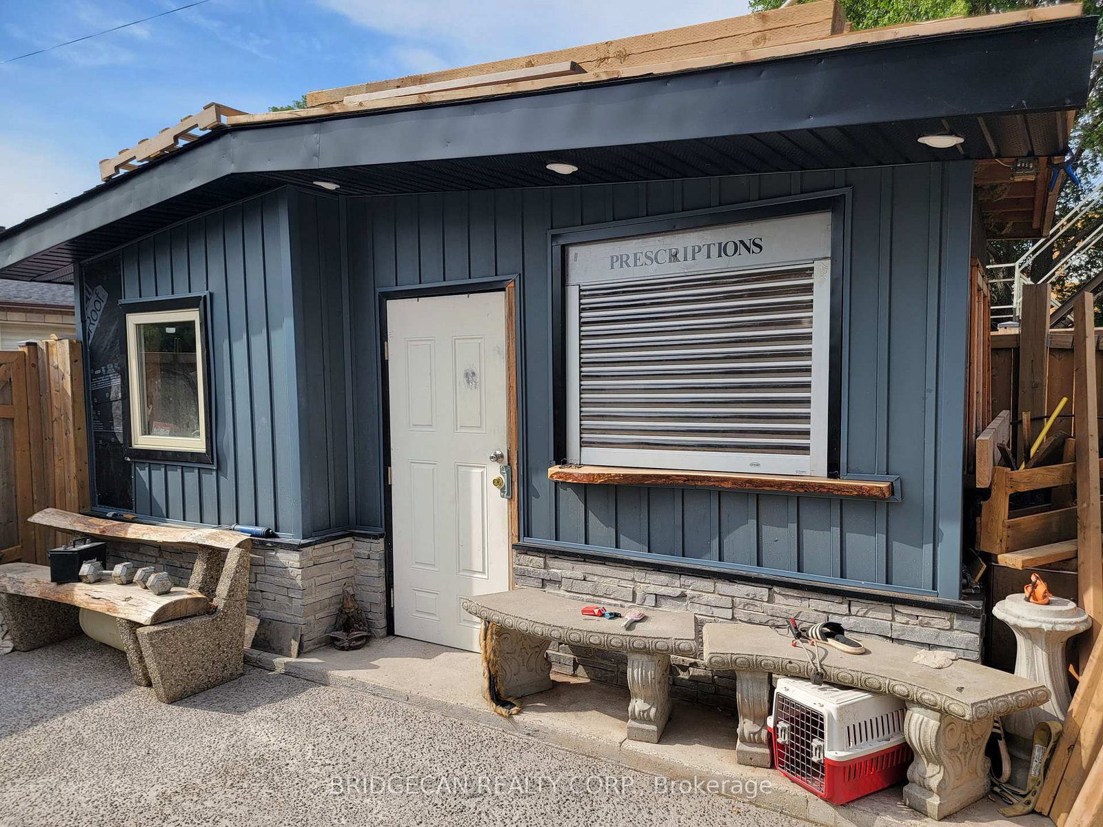 Listing Image 18